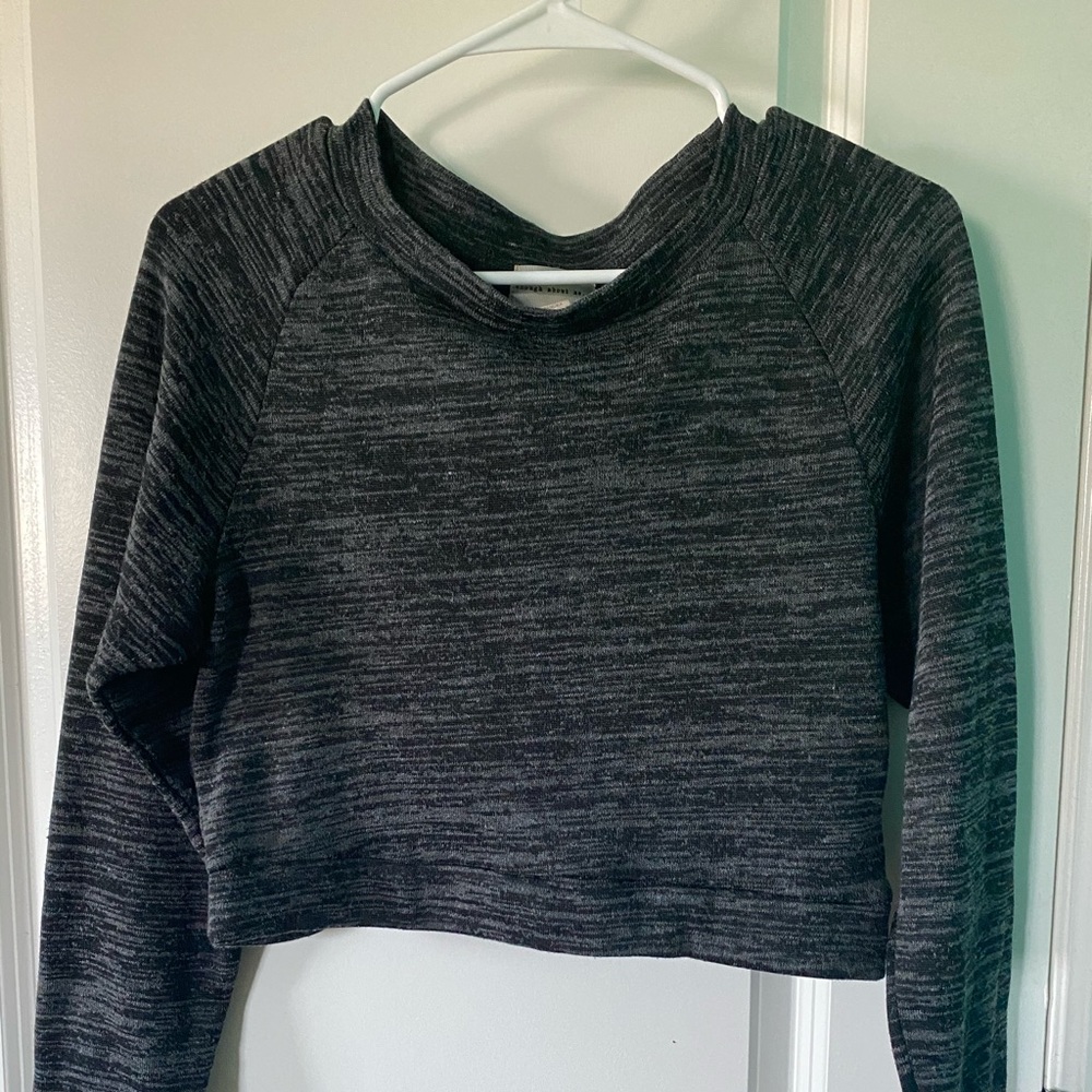 Crop sweater